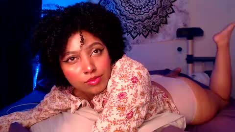 Snapshot of michell_bling chatting on 01.10.25 Michi online show from 01.10.25