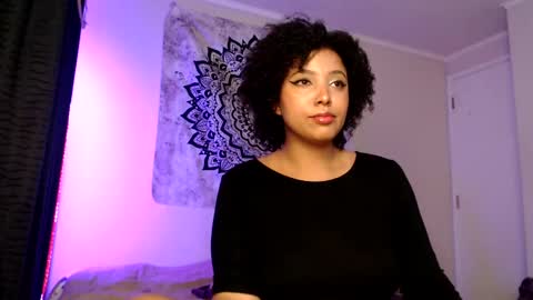 Snapshot of michell_bling chatting on 01.25.25 Michi online show from 01.25.25