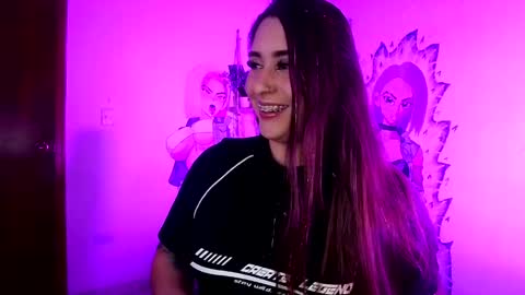 Snapshot of michell_h chatting on 04.17.26 Nani online show from 04.17.26