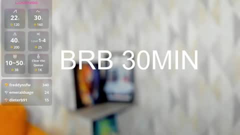 Snapshot of michelle_blond chatting on 02.10.25 michelle_blond online show from 02.10.25