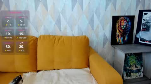 Snapshot of michelle_blond chatting on 02.28.25 michelle_blond online show from 02.28.25