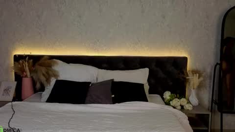 michelle_blond online show from 03.26.26