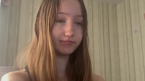 michelle_neely online show from 10.08.25
