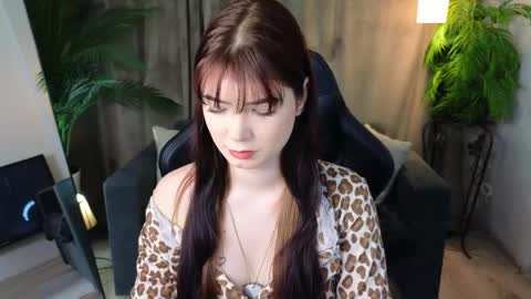 Snapshot of michelle_vasquez chatting on 05.17.26 Michelle online show from 05.17.26