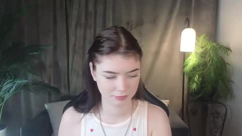 Snapshot of michelle_vasquez chatting on 05.22.26 Michelle online show from 05.22.26