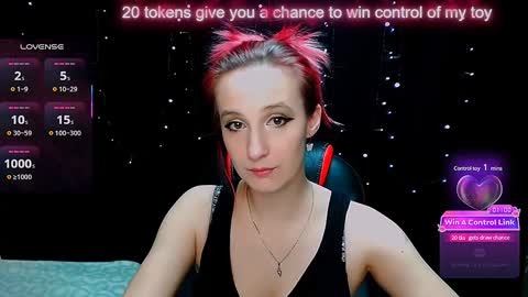 Snapshot of michelleevie chatting on 02.07.25 Agatha online show from 02.07.25