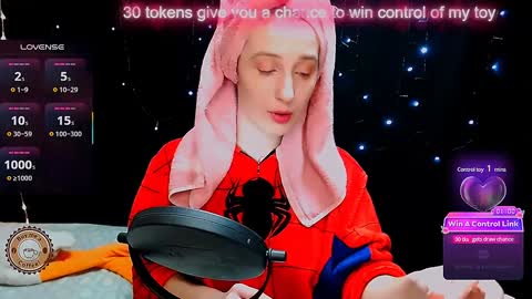 Snapshot of michelleevie chatting on 02.08.25 Agatha online show from 02.08.25