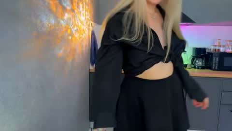 Michelle3 online show from 07.29.26
