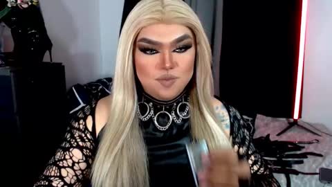 Michelle online show from 11.01.25