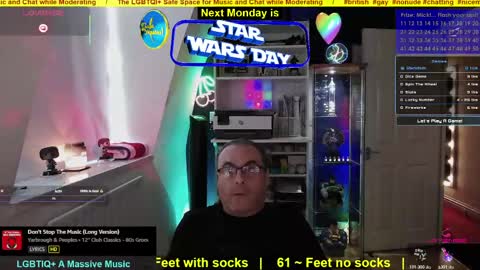 Professional Moderator  Mick Mickey online show from 05.02.26