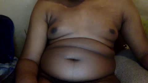 Snapshot of mickkzzx chatting on 12.21.24 mickkzzx online show from 12.21.24