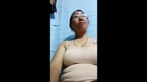 Snapshot of mickye00 chatting on 05.02.26 Miky online show from 05.02.26