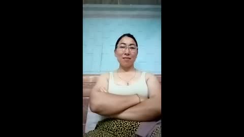 Snapshot of mickye00 chatting on 05.04.26 Miky online show from 05.04.26