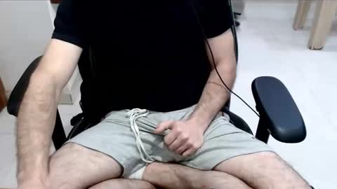 microfama00 online show from 01.08.26