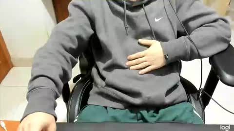 Snapshot of microfama00 chatting on 02.02.26 microfama00 online show from 02.02.26