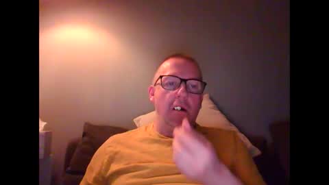 Snapshot of middleton2021 chatting on 01.12.25 middleton2021 online show from 01.12.25