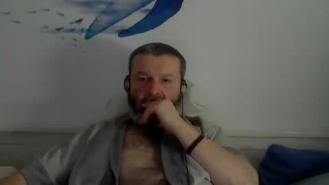 Snapshot of midhir chatting on 02.24.25 kike online show from 02.24.25