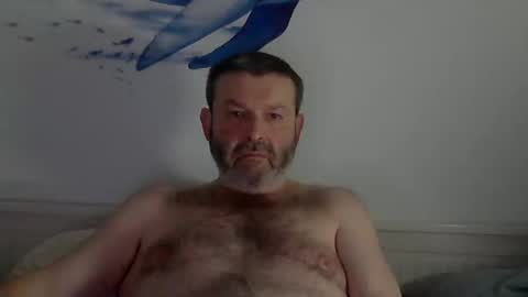 Snapshot of midhir chatting on 03.07.25 kike online show from 03.07.25