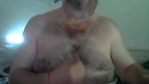 Snapshot of midhir chatting on 09.29.25 kike online show from 09.29.25