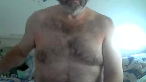 Snapshot of midhir chatting on 10.07.25 kike online show from 10.07.25