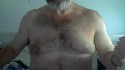 Snapshot of midhir chatting on 10.15.25 kike online show from 10.15.25