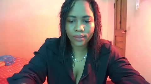 Snapshot of midiosa229 chatting on 10.28.25 midiosa229 online show from 10.28.25