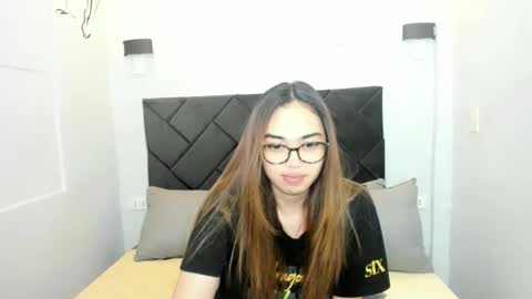 Bunny 3 online show from 12.08.24