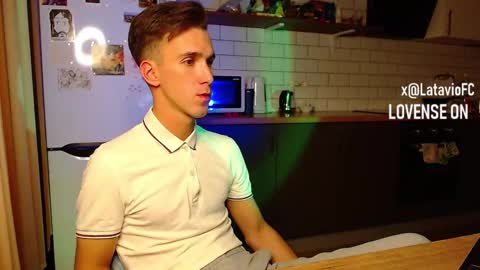 Snapshot of midnighter__ chatting on 09.18.25 Alexey or just Alex online show from 09.18.25