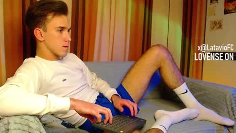 Snapshot of midnighter__ chatting on 11.04.25 Alexey or just Alex online show from 11.04.25