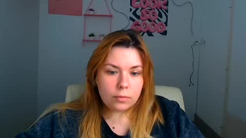 Snapshot of midnightmariana chatting on 06.16.26 Mariana online show from 06.16.26