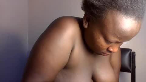 midnightt_curves online show from 06.24.26