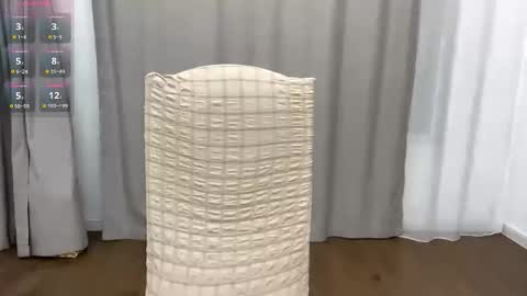 Mia online show from 12.16.25