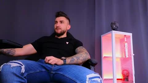 MightyAaron online show from 02.24.25