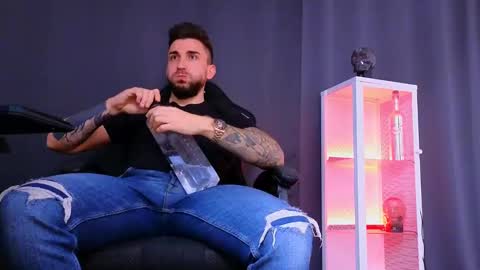 MightyAaron online show from 03.06.25