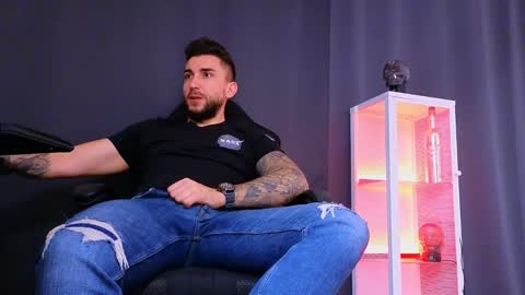 MightyAaron online show from 03.07.25