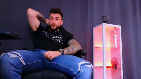 MightyAaron online show from 03.11.25