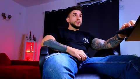 MightyAaron online show from 09.09.25