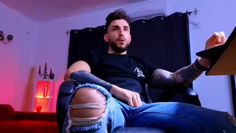 MightyAaron online show from 01.05.26