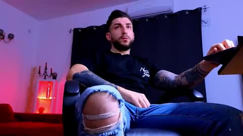 MightyAaron online show from 02.10.26