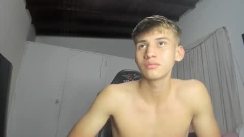 Miguel Hernandez online show from 03.04.25