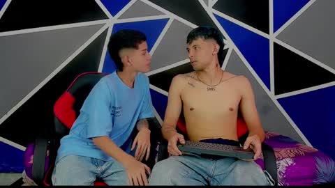 Snapshot of migueyalejo_sweetsex chatting on 02.26.25 migueyalejo sweetsex online show from 02.26.25