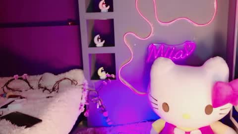   online show from 04.02.26