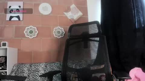 Snapshot of miia_lovve chatting on 05.10.26 miia_lovve online show from 05.10.26