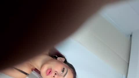 Snapshot of miia_rogers chatting on 07.29.26 miia_rogers online show from 07.29.26