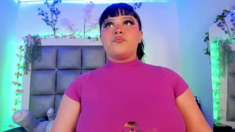 Mia online show from 05.26.26