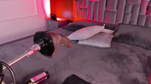 Mia Monroe online show from 02.20.26