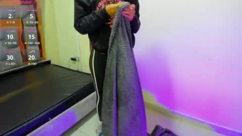 Snapshot of miiaboss chatting on 05.08.26 miiaboss online show from 05.08.26