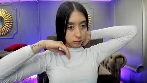 miilu  online show from 12.11.24