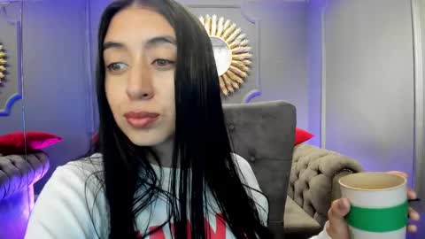 miilu  online show from 12.12.24