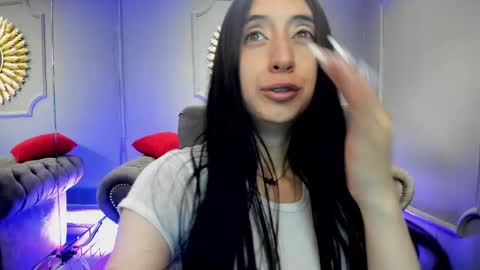 miilu  online show from 01.22.25